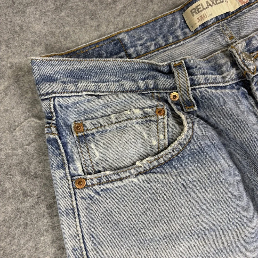 Levi's 550 Relaxed Fit Jeans Light Wash Blue Denim Tapered Leg 34x32